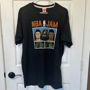 HOMAGE Black NBA Jam Short Sleeve Tee Devin Booker Phoenix Suns NBA